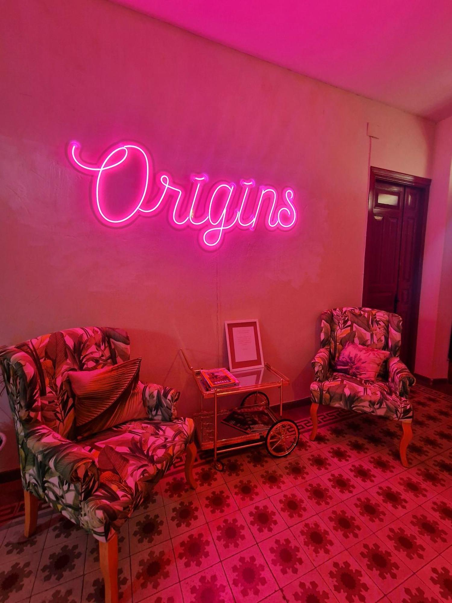 Hostal La Colonial マドリガル・デ・ラ・ベラ エクステリア 写真