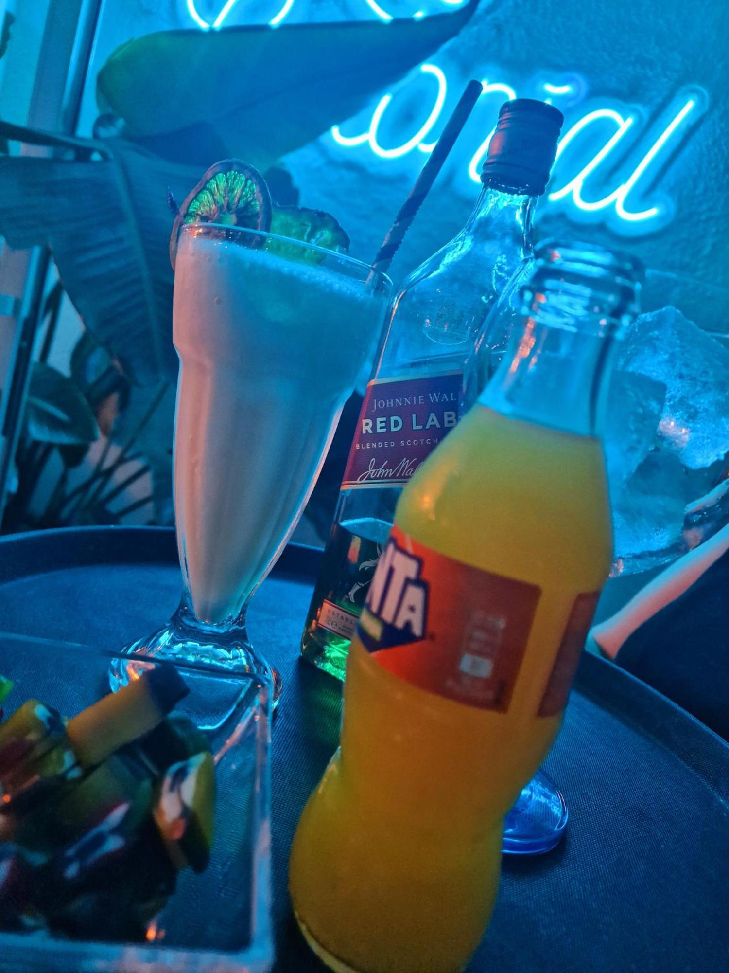 Hostal La Colonial マドリガル・デ・ラ・ベラ エクステリア 写真