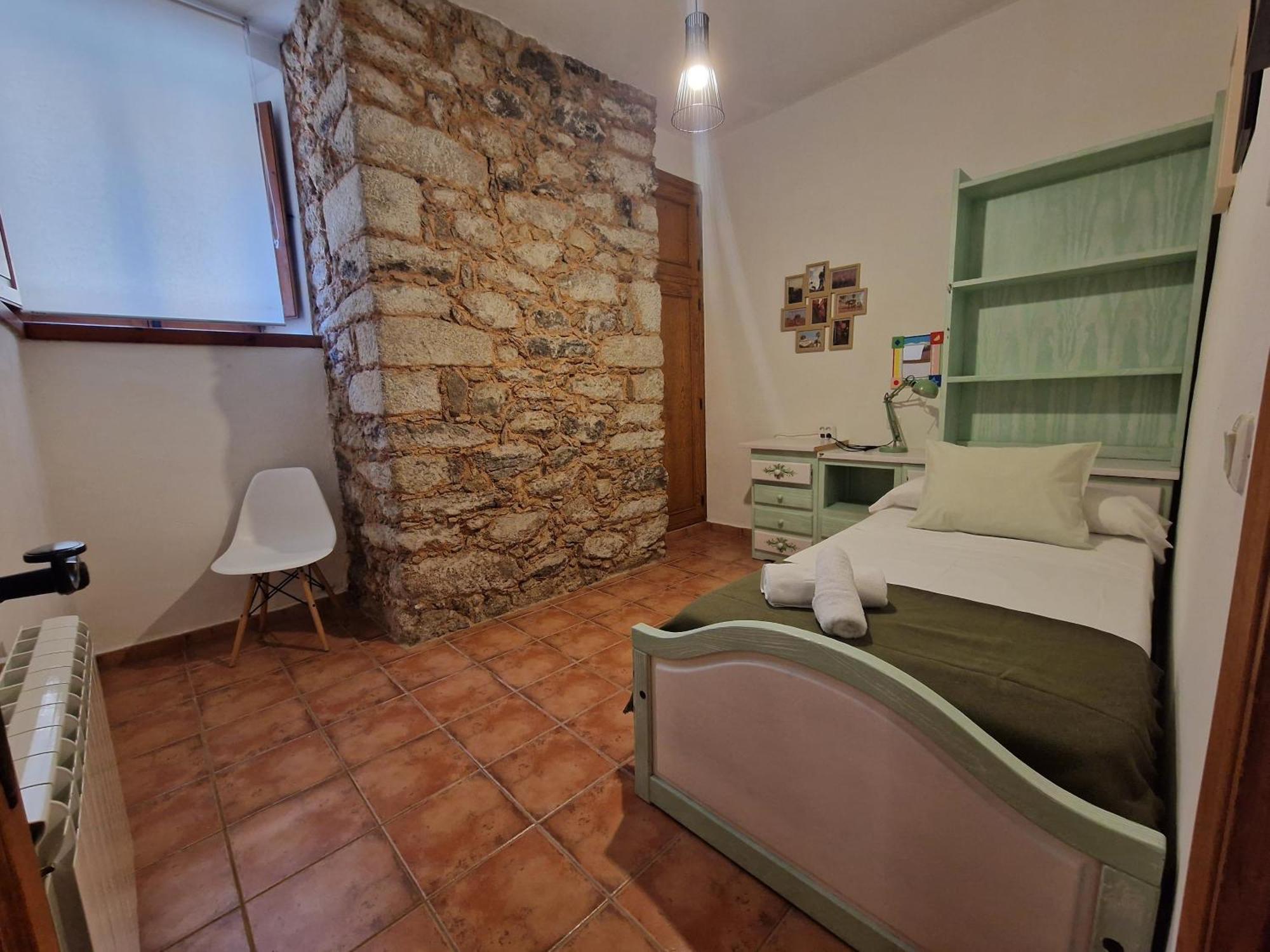 Hostal La Colonial マドリガル・デ・ラ・ベラ エクステリア 写真